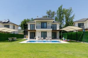 Holiday Villa Lena