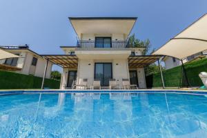 Holiday Villa Lena