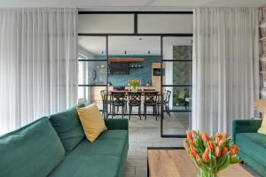 Staywin Apartments