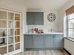 3 Bed in Ilfracombe oc-haywd