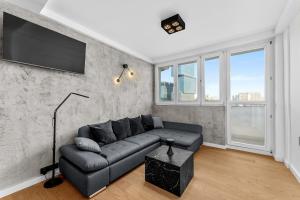 Korfantego Urban Loft Apartment by BookingHost