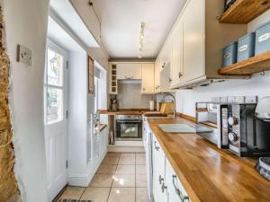 2 Bed in Cheltenham oc-29027