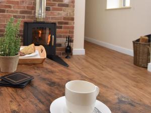 3 Bed in Alford oc-55963