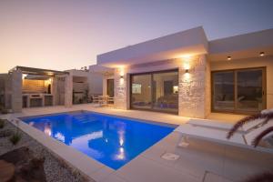 Villas Marathi Dyo, Chania Private Pool Stylish Adults-Only Escape