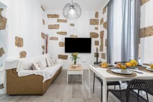 Canary Modern House
