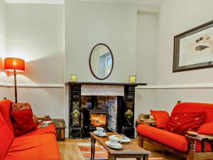 2 Bed in Penmaenmawr oc-93893