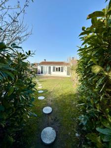 Dune Nest 233 - beautiful house near beach - up to 4 guests with garden, parking, WLAN