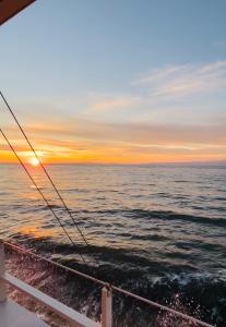 Elysian Seaside Suite