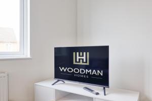 Whole house, sleeps 8, close to City centre