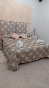 Villa with swimming pool 50 meters from the sea
