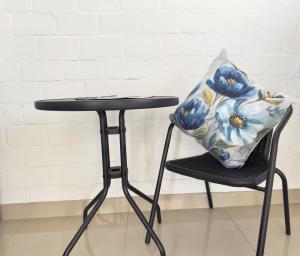 Private Cozy Garden Cottage - Durbanville, Cape Town