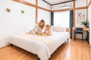 6 minutes walk from Ichikawa Station Single-family house with 3 bedrooms and 1 living room Rich living facilities around