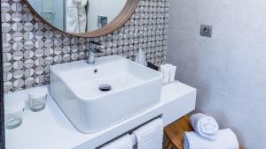 URBANSEA Holiday Homes