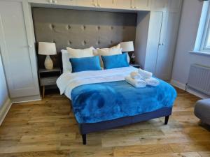 Central SE1 2BR for 7 Walk to Tower Bridge & London Attractions