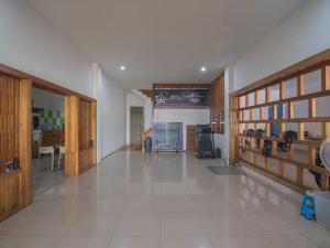 RedDoorz near Gajah Mada Pontianak