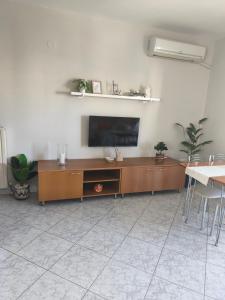 Nikis Apartment