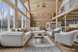 Kanata Tremblant Ultra Luxury Modern Oasis