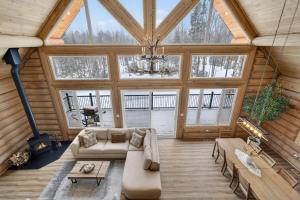 Kanata Tremblant Ultra Luxury Modern Oasis