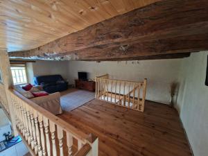 Le Fenil gîte avec piscine partagée