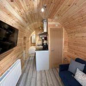 Foundry Farm Arch- pod inspired home