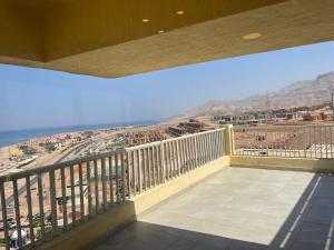 Amazing sea view Penthouse Apartment in Pyramids Porto El-Sokhna