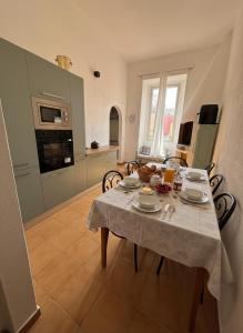 QQMura house in centro