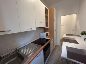 Apartment in the Loreto area, MM1 Pasteur
