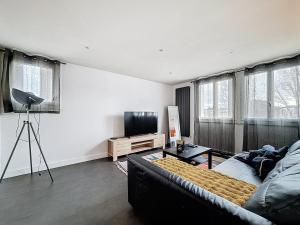 F3 avec place de parking GORDON BENNETT