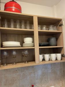 Comfort Triple Room near Airport - 2