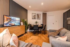 Morden 2 Bedroom Apartment at Central Brighton