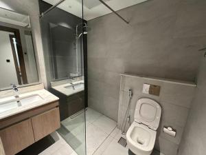 Mixed Luxury Jumeirah Hostel