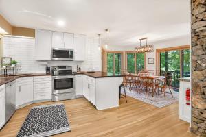 Private Mountain Getaway Wintergreen Resort