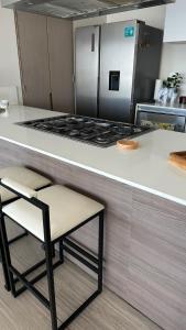 Stunning City View & Pool, 2BR Modern Apartment