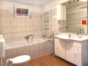 Quiet apartment - Garden