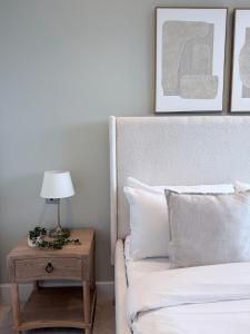 Luxury West London 1Bed 1 Bath Apt - Balcony View & Near Tube