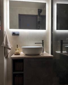 Modern Sea View Studio in Solis Residence