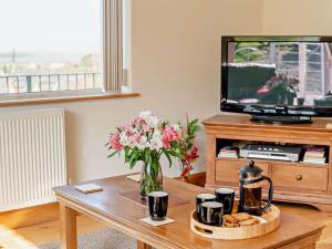 2 Bed in Appledore PILOT