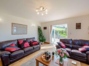 2 Bed in Appledore PILOT
