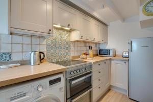 2 Bed in Porthleven oc-kelyna