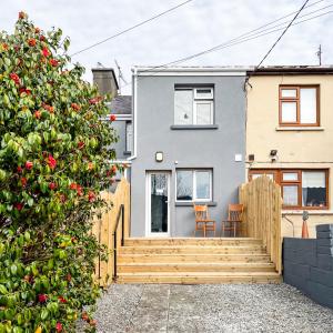 killarney Townhouse with super location