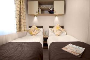 5. Supreme OD 2 Caravan with Decking