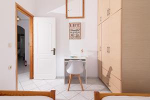 GARDEN HOUSE, Kalamaki