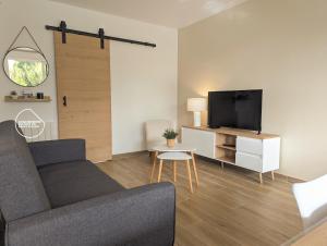 Appartement lumineux à 300m plage Boisvinet avec terrasse et garage