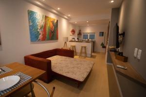 Apto próximo a praia, com piscina e estacionamento!