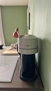 Riverside serenity Modern apartment with sunset views