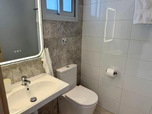 Harbour Lights Studio Apartments