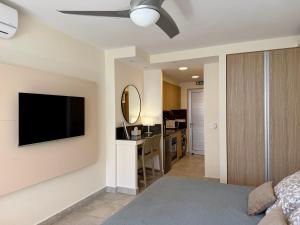 Harbour Lights Studio Apartments