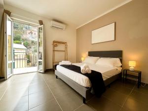 Vernazza Central Apartments