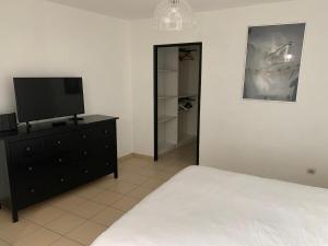 Studio in central Cannes, terrace, close to the beach