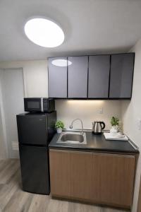 New Ocean 1BR near Mactan Airport Pool & Rooftop Terrace